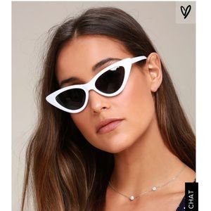 LYNX WHITE CAT-EYE SUNGLASSES